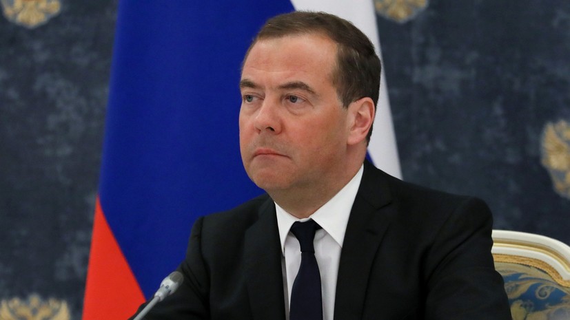 Помощник Медведева сообщил о взломе страницы зампреда Совбеза России во «ВКонтакте»